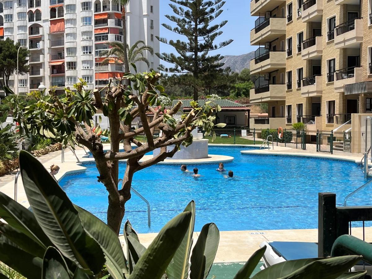Moderno Apartamento En Primera Linea Paseo Maritimo Fuengirola Exterior foto